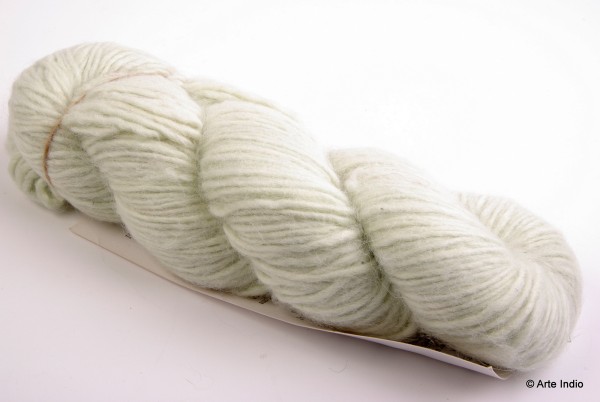 100g 100% baby-alpaca wool yarn