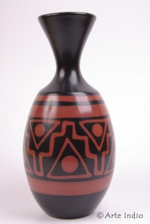 Chulucanas Vase ca. 25 cm x 13 cm