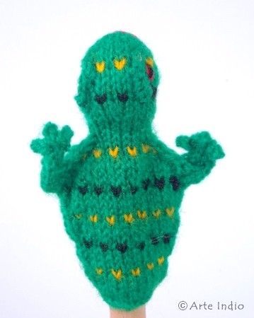 Finger puppet. Gecko