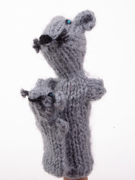 Finger puppet. Mouse with child