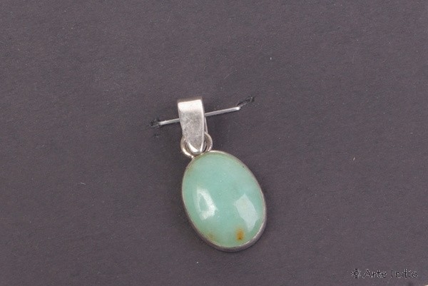 Silver pendant with Andean opal