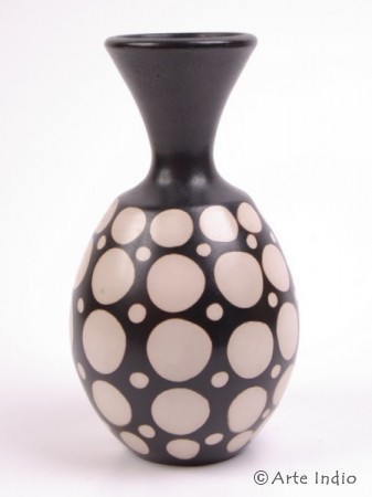 Chulucanas Vase ca. 15 cm x 7,5 cm