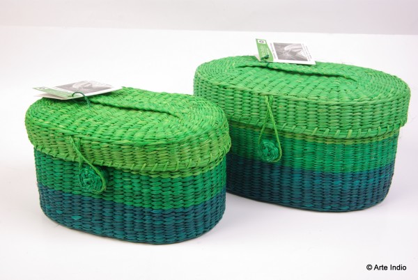 Set of 2 oval baskets. Cosmetic Bags / Sewing Boxes. Green
