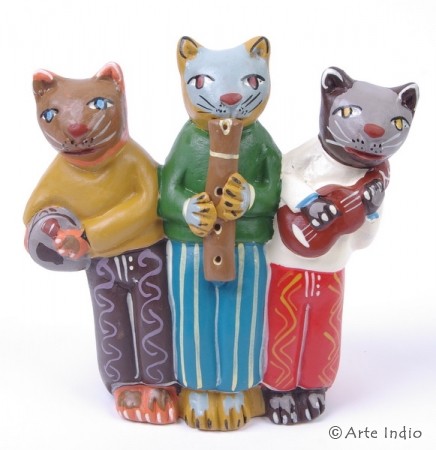 3-musician cats made of hand-painted clay