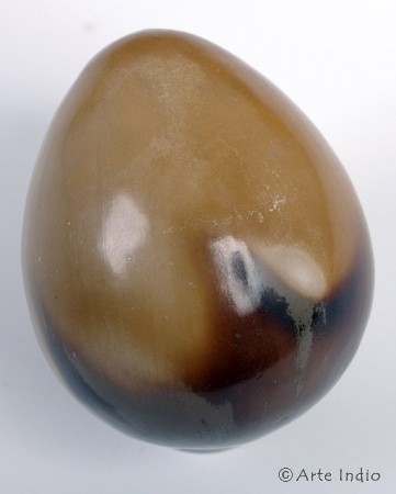 Clay Chulucanas egg