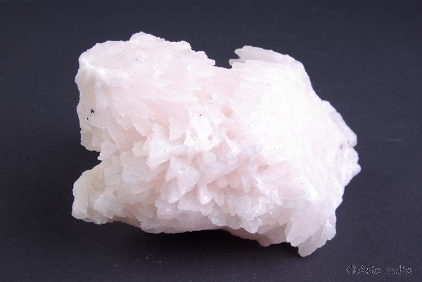 Manganocalcite (Ca CO3)